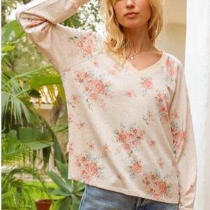 💛 HEM & THREAD Floral V-Neck Long-Sleeve Top